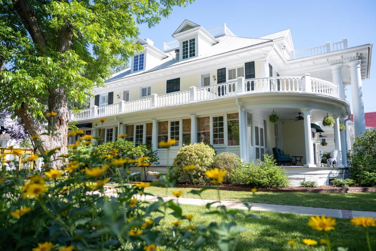 The Edenton Collection-The Granville Queen Inn Екстериор снимка