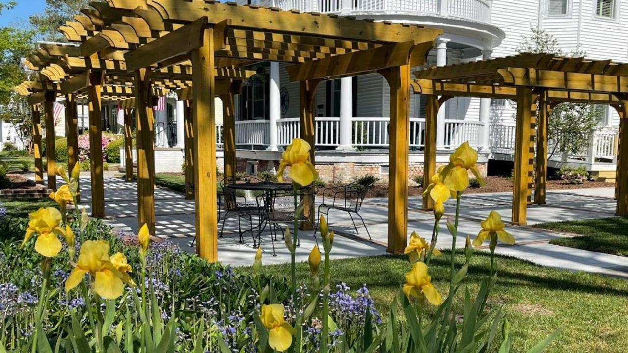 The Edenton Collection-The Granville Queen Inn Екстериор снимка