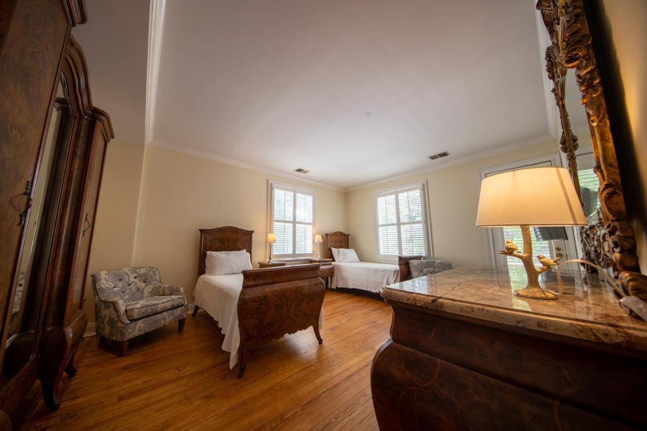 The Edenton Collection-The Granville Queen Inn Стая снимка