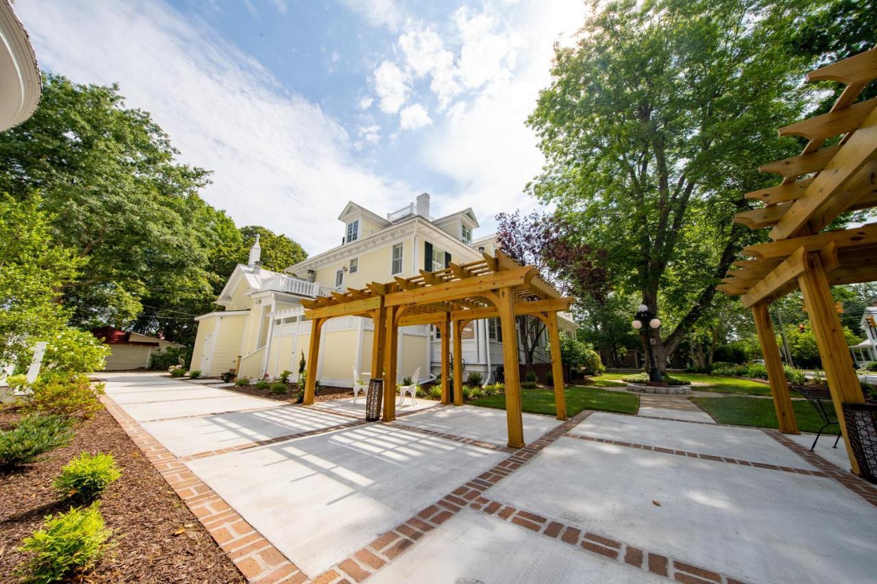 The Edenton Collection-The Granville Queen Inn Екстериор снимка