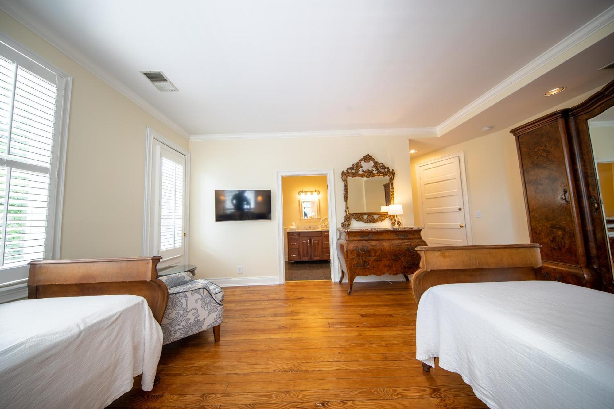 The Edenton Collection-The Granville Queen Inn Стая снимка